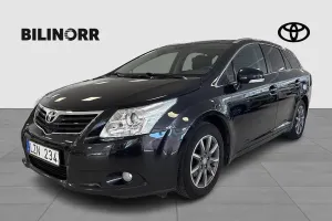 Toyota Avensis 2011